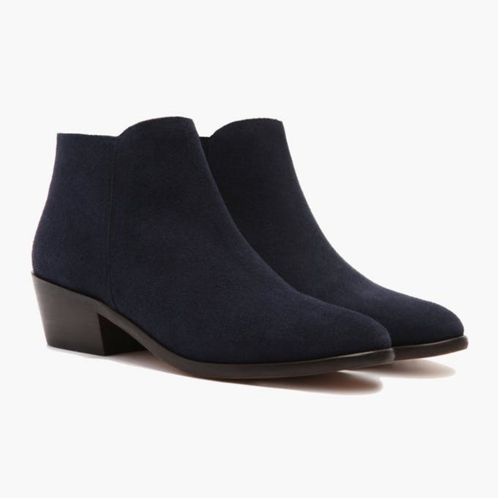 Thursday Boots sz 8